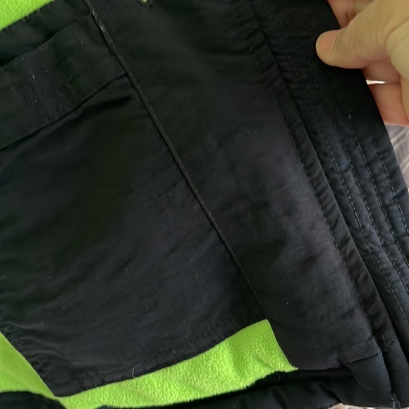 ABERCROBIE. Size L. Color navey. Inside green - Picture 6 of 13